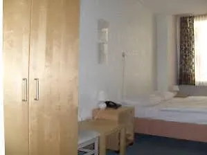 Europa Hotel Duesseldorf 2* Дюссельдорф